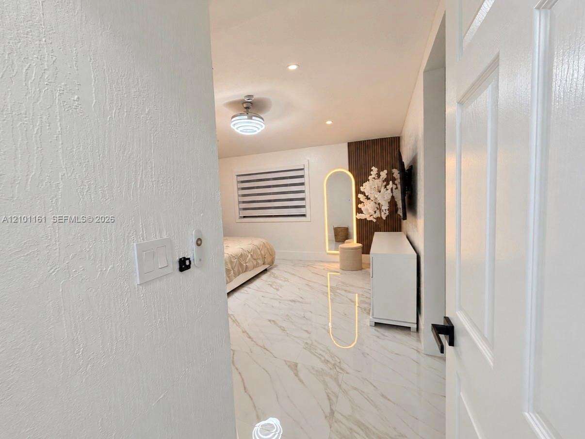 Miami | 16065 86th Ln N/A | Picture 27