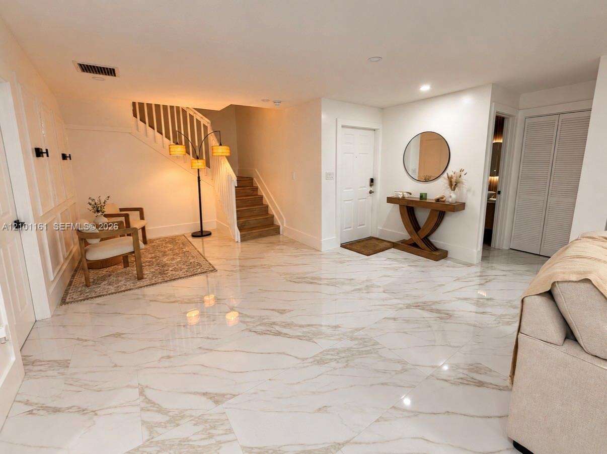 Miami | 16065 86th Ln N/A | Picture 4