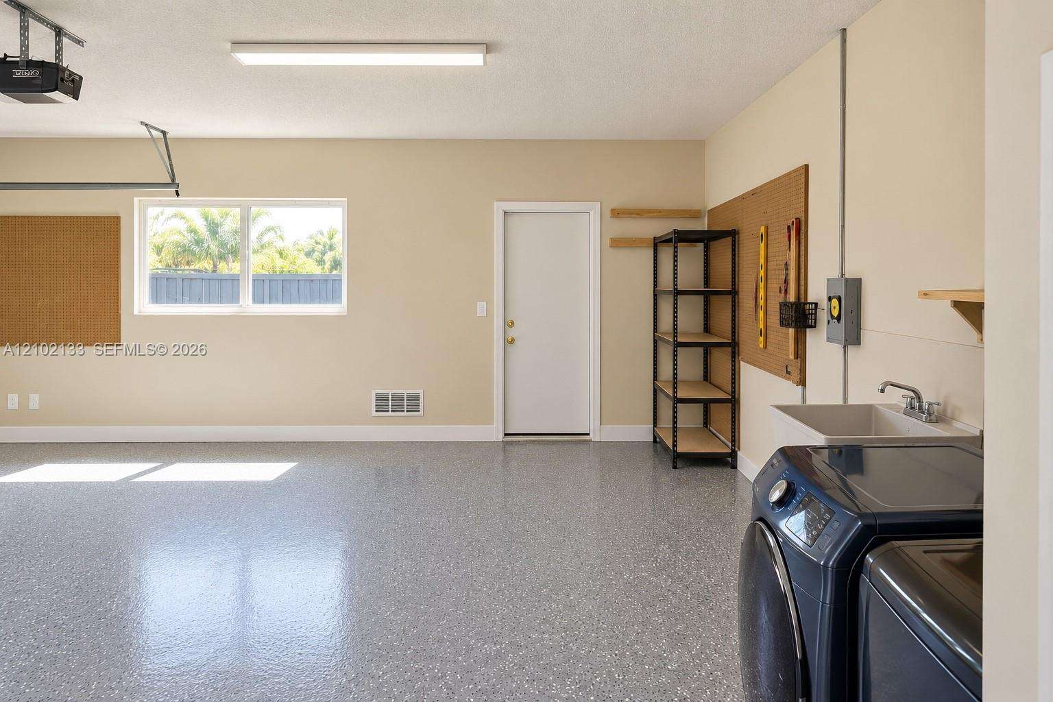 Miami | 8620 85th Ave N/A | Picture 28