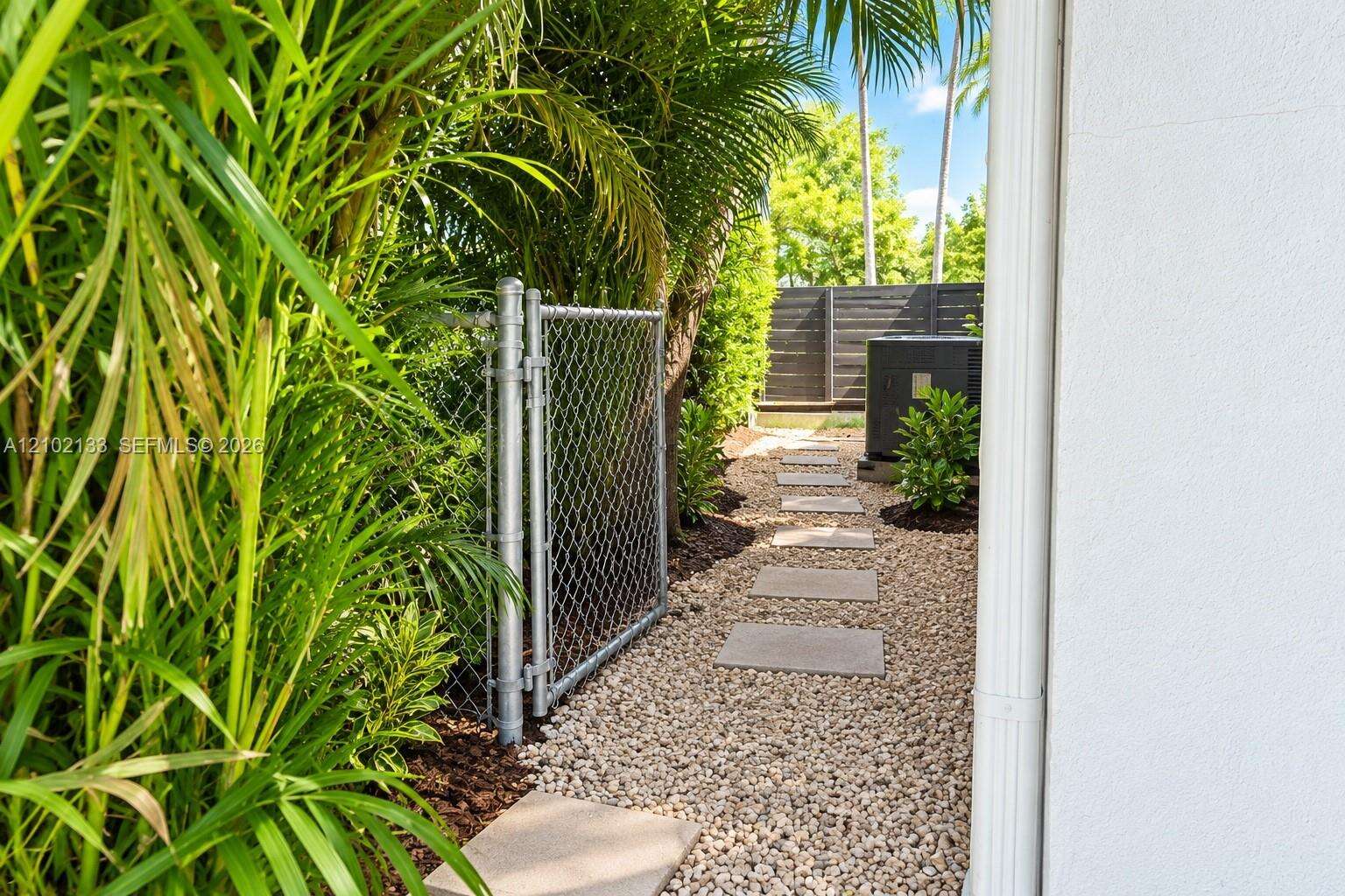 Miami | 8620 85th Ave N/A | Picture 37