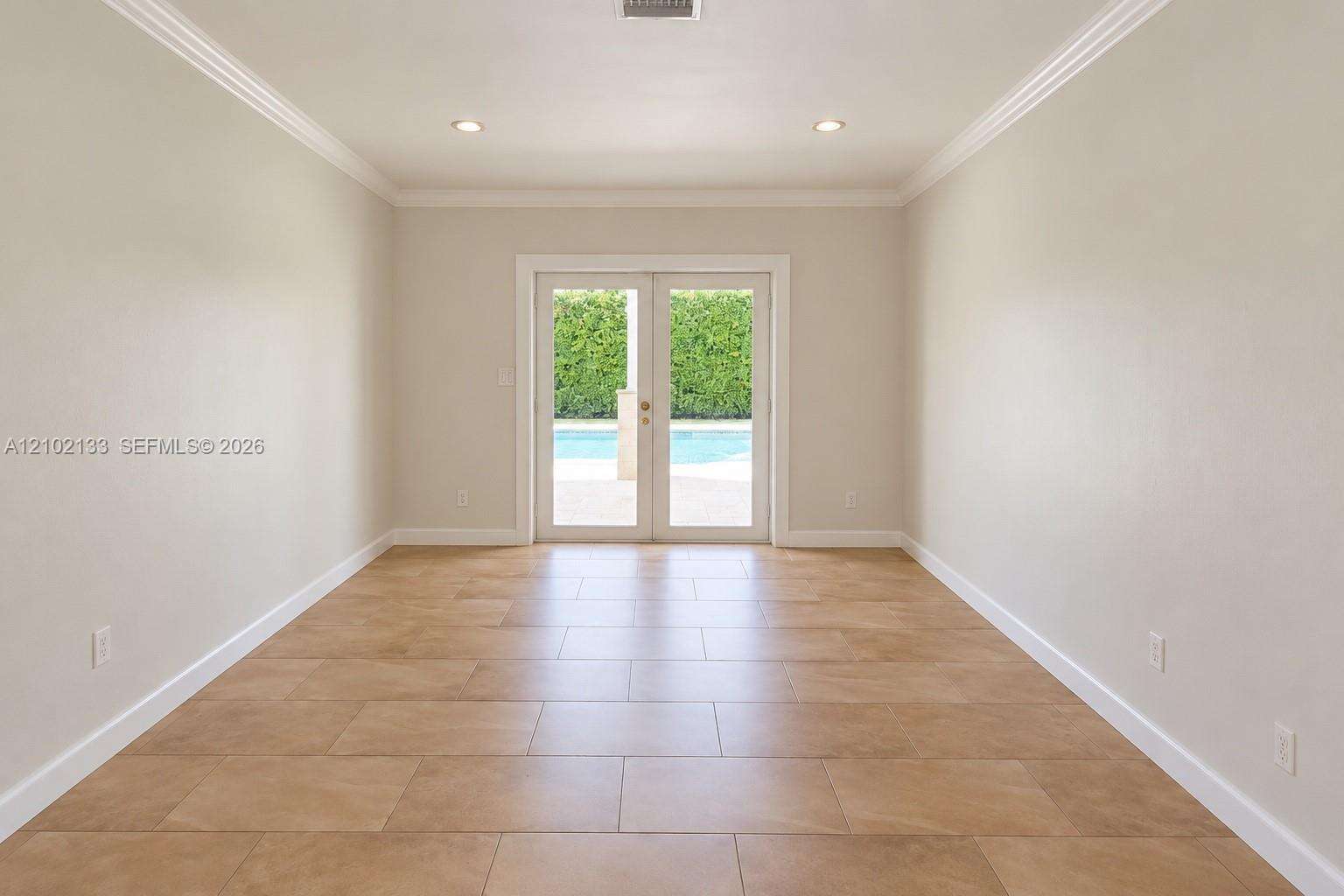 Miami | 8620 85th Ave N/A | Picture 6