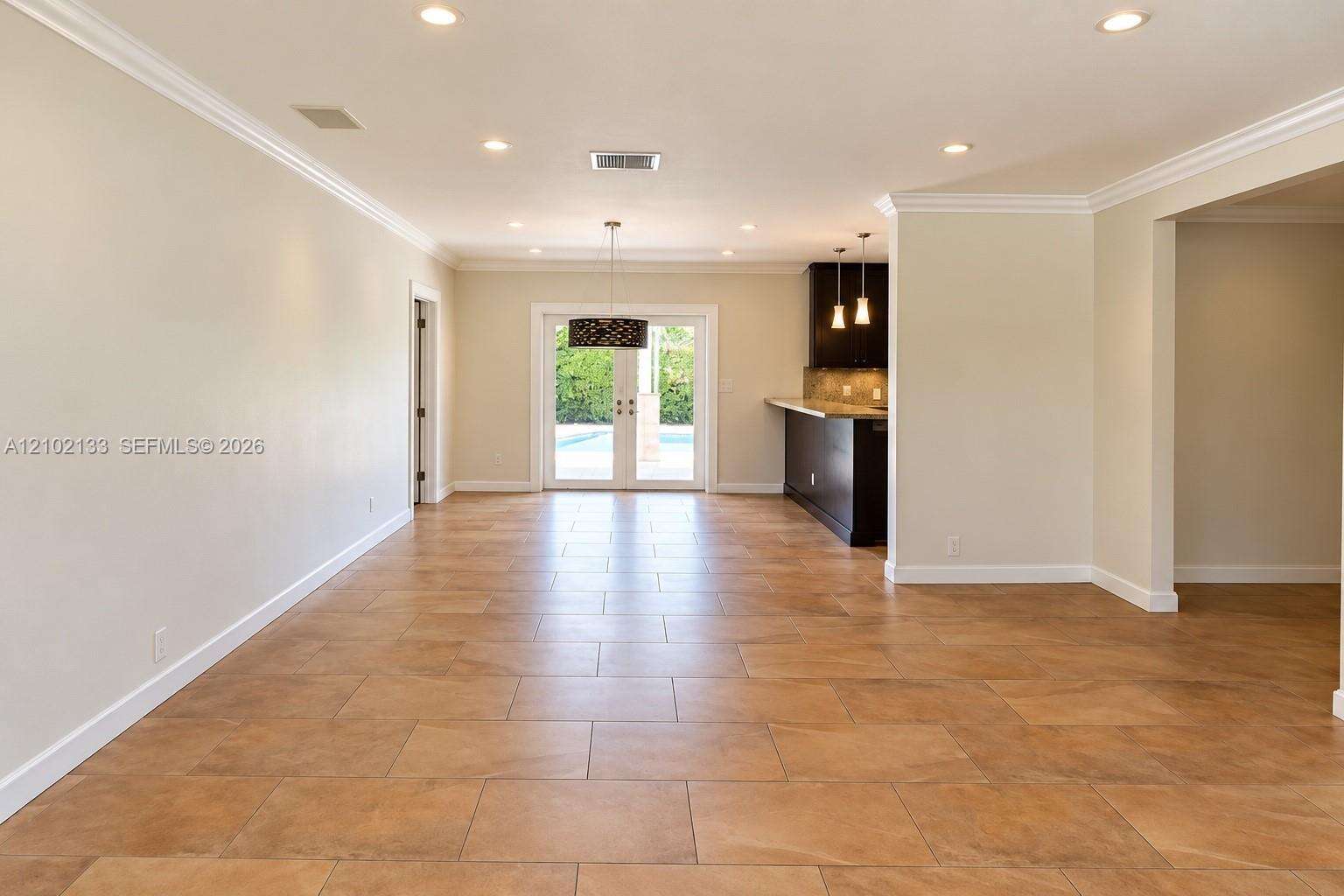 Miami | 8620 85th Ave N/A | Picture 10