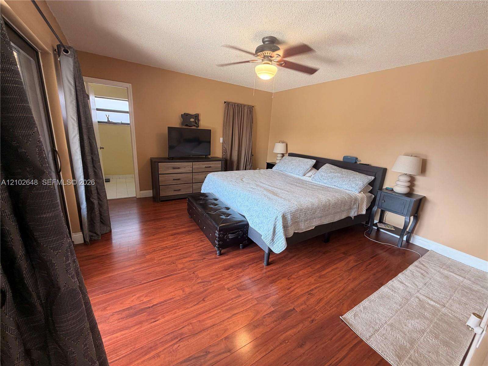 Hialeah |   N/A | Picture 12