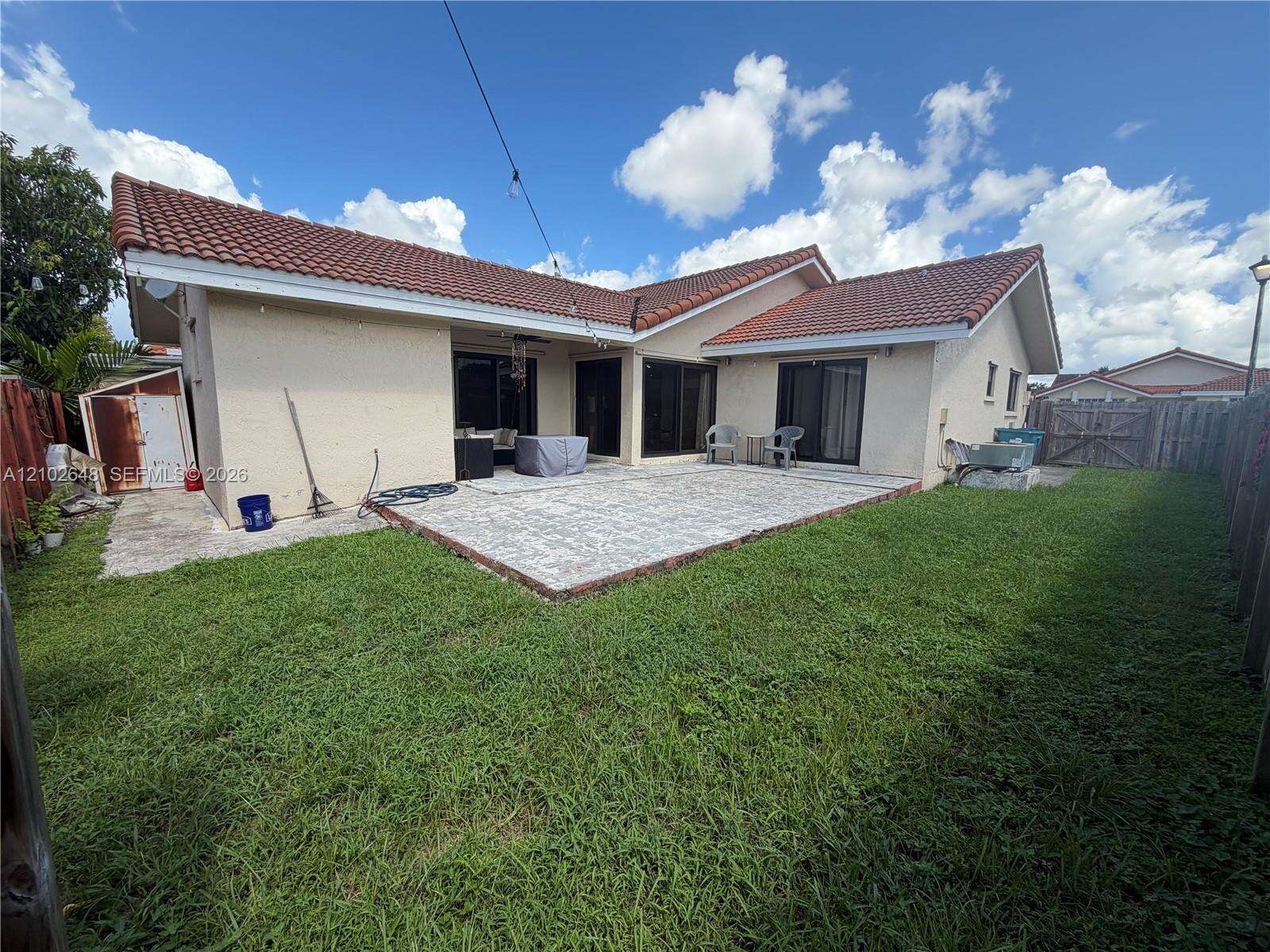 Hialeah |   N/A | Picture 23