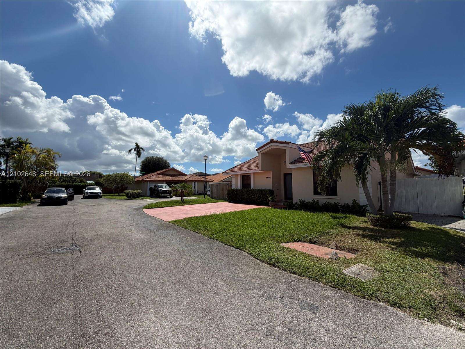 Hialeah |   N/A | Picture 26