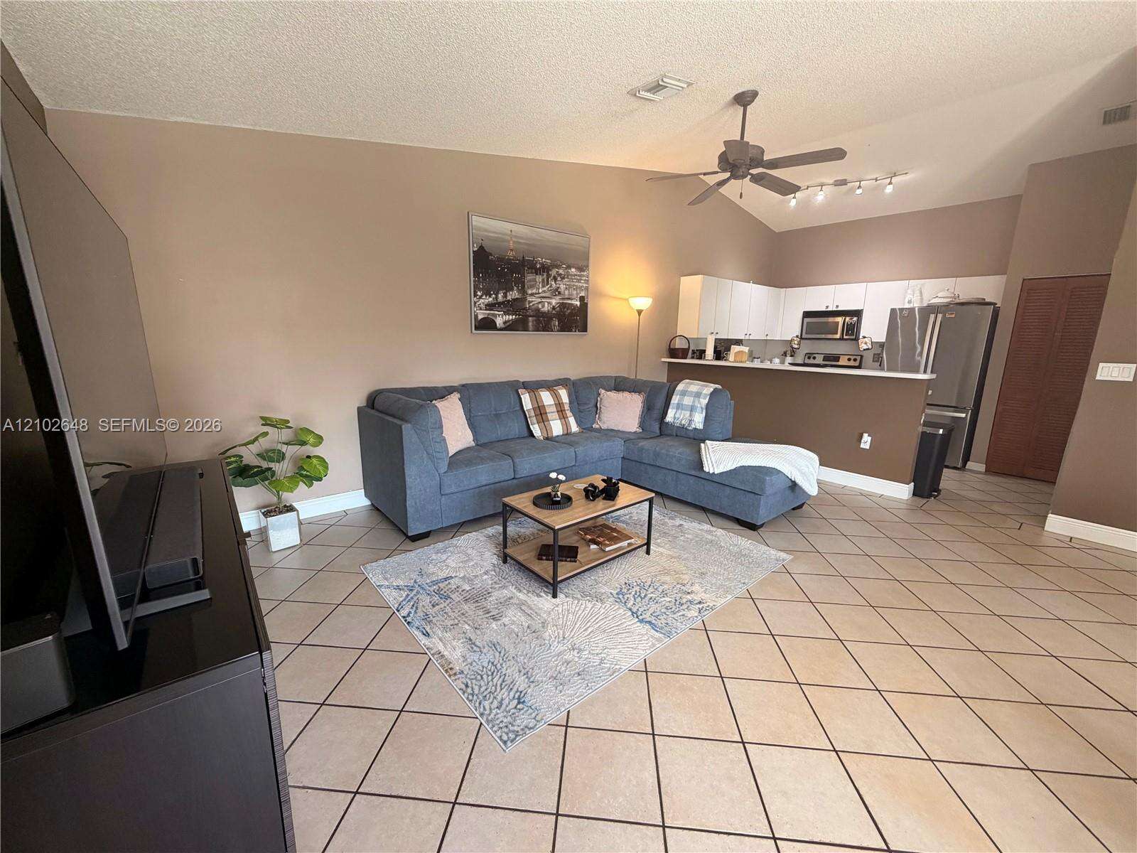 Hialeah |   N/A | Picture 8