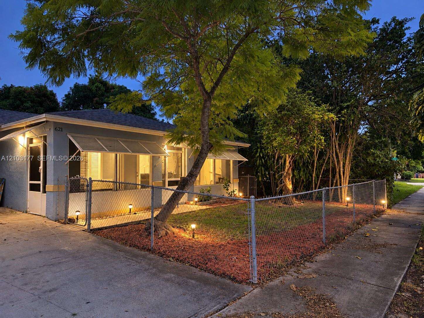 Hollywood | 621 24th Ave N/A | Picture 19