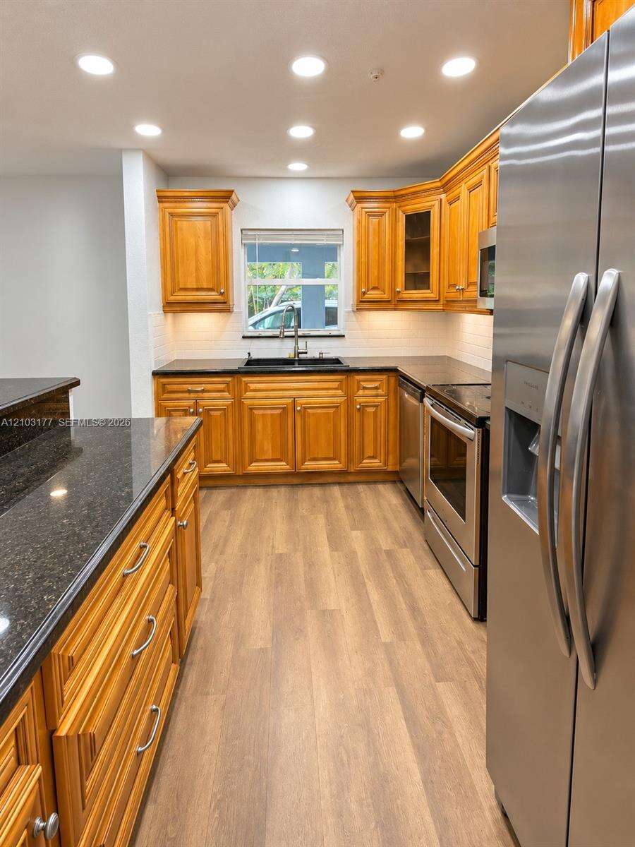Hollywood | 621 24th Ave N/A | Picture 3