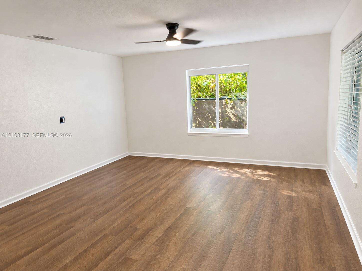 Hollywood | 621 24th Ave N/A | Picture 4