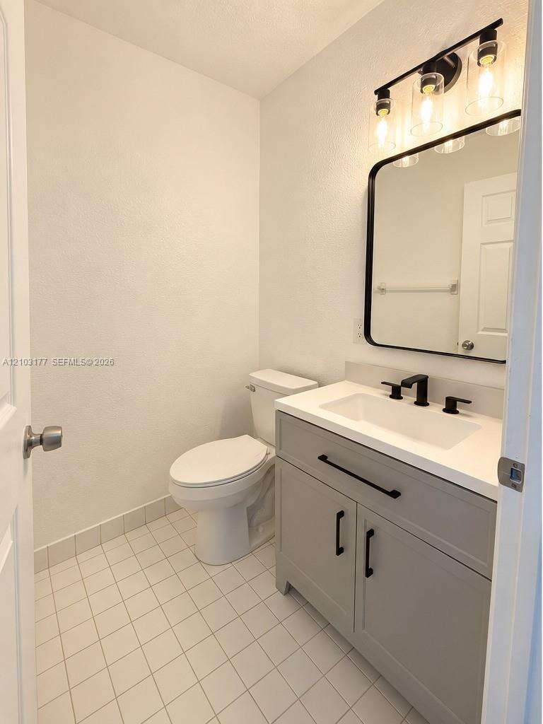 Hollywood | 621 24th Ave N/A | Picture 6