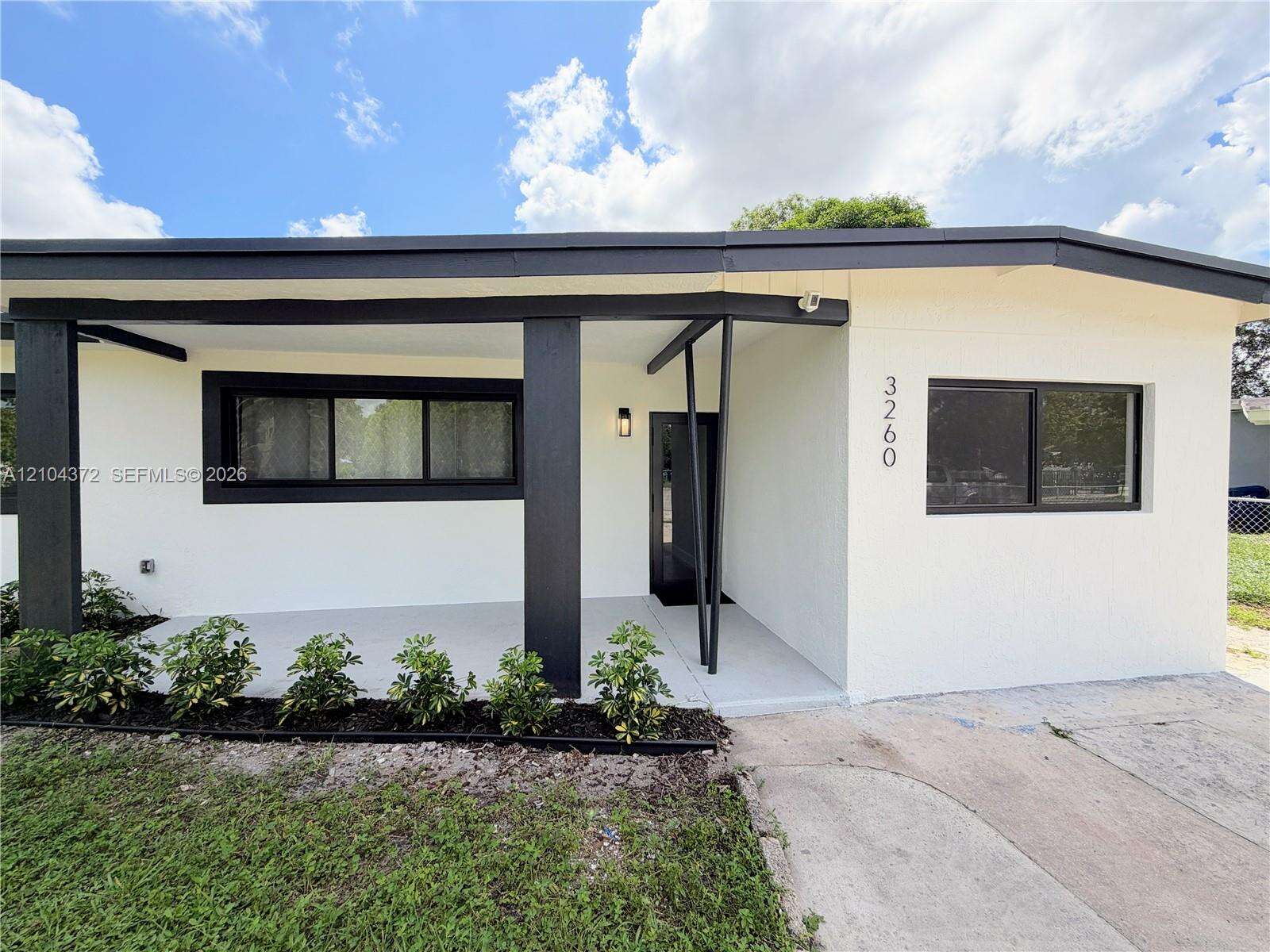 Lauderhill | 3260 4th St N/A | Picture 4