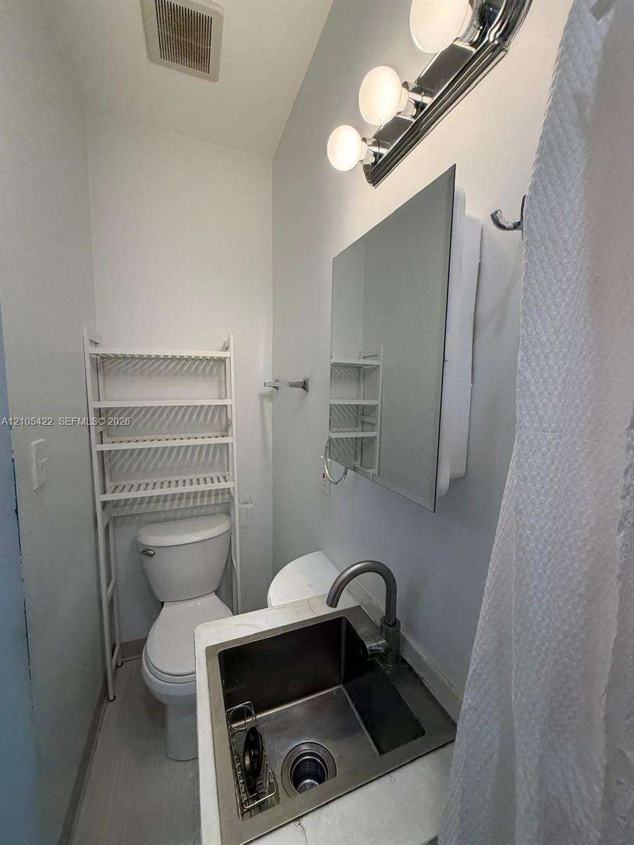 Miami | 14631 150th St N/A | Picture 30