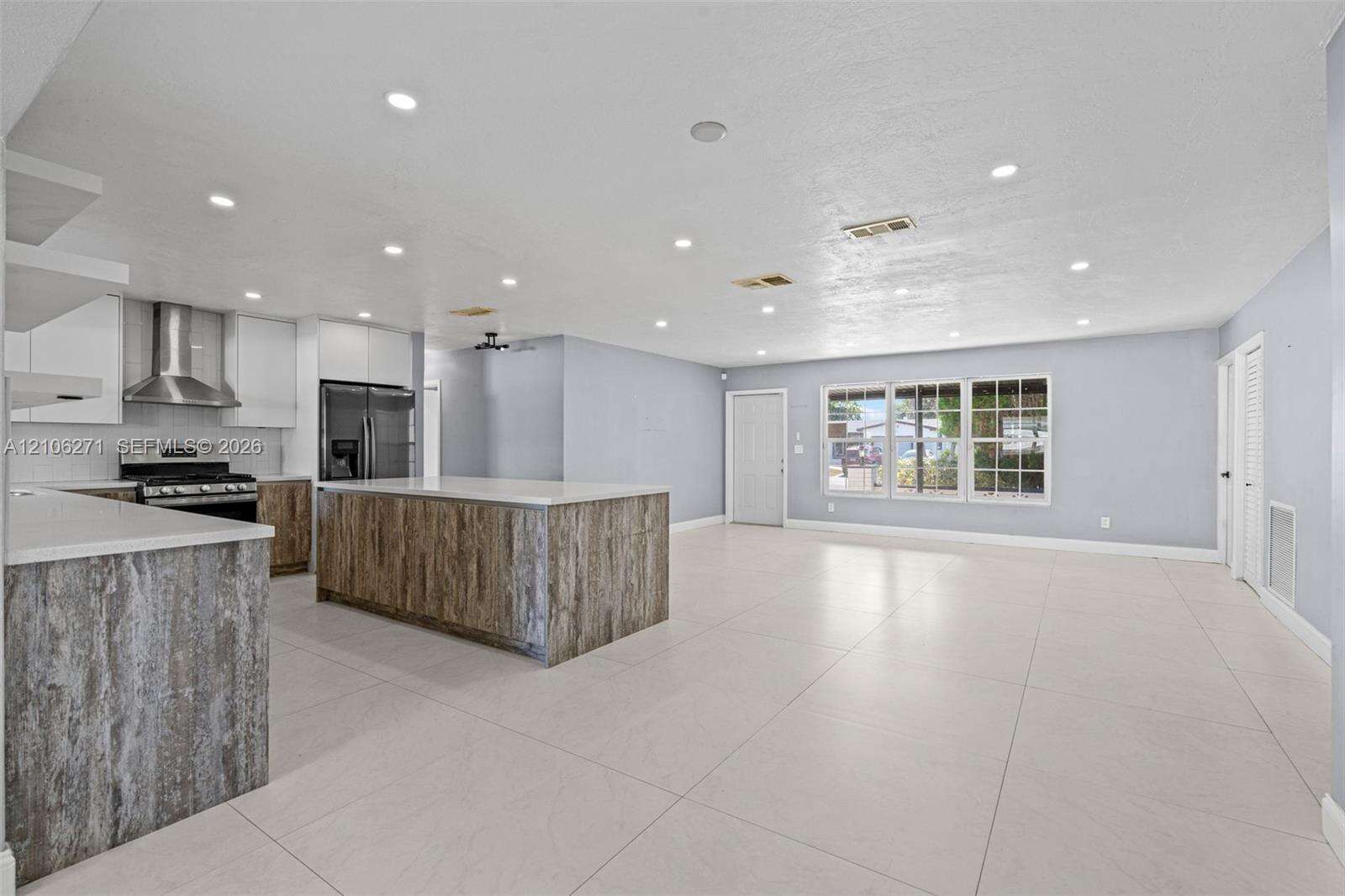 Pembroke Pines | 11041 21st St N/A | Picture 13