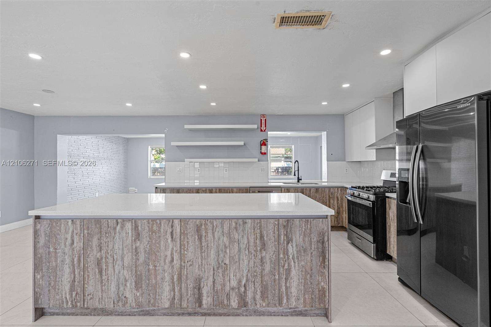 Pembroke Pines | 11041 21st St N/A | Picture 15