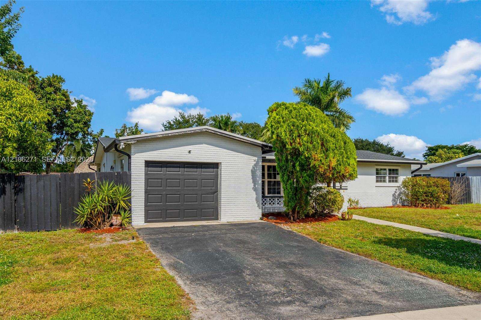 Pembroke Pines | 11041 21st St N/A | Picture 3
