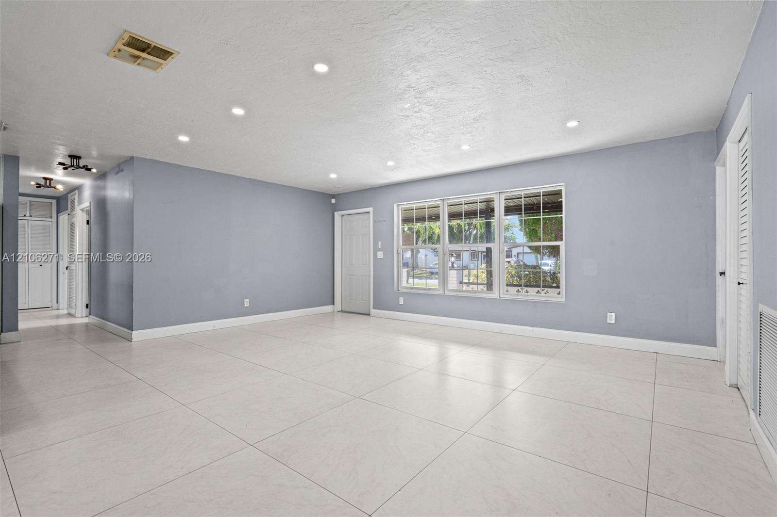 Pembroke Pines | 11041 21st St N/A | Picture 9