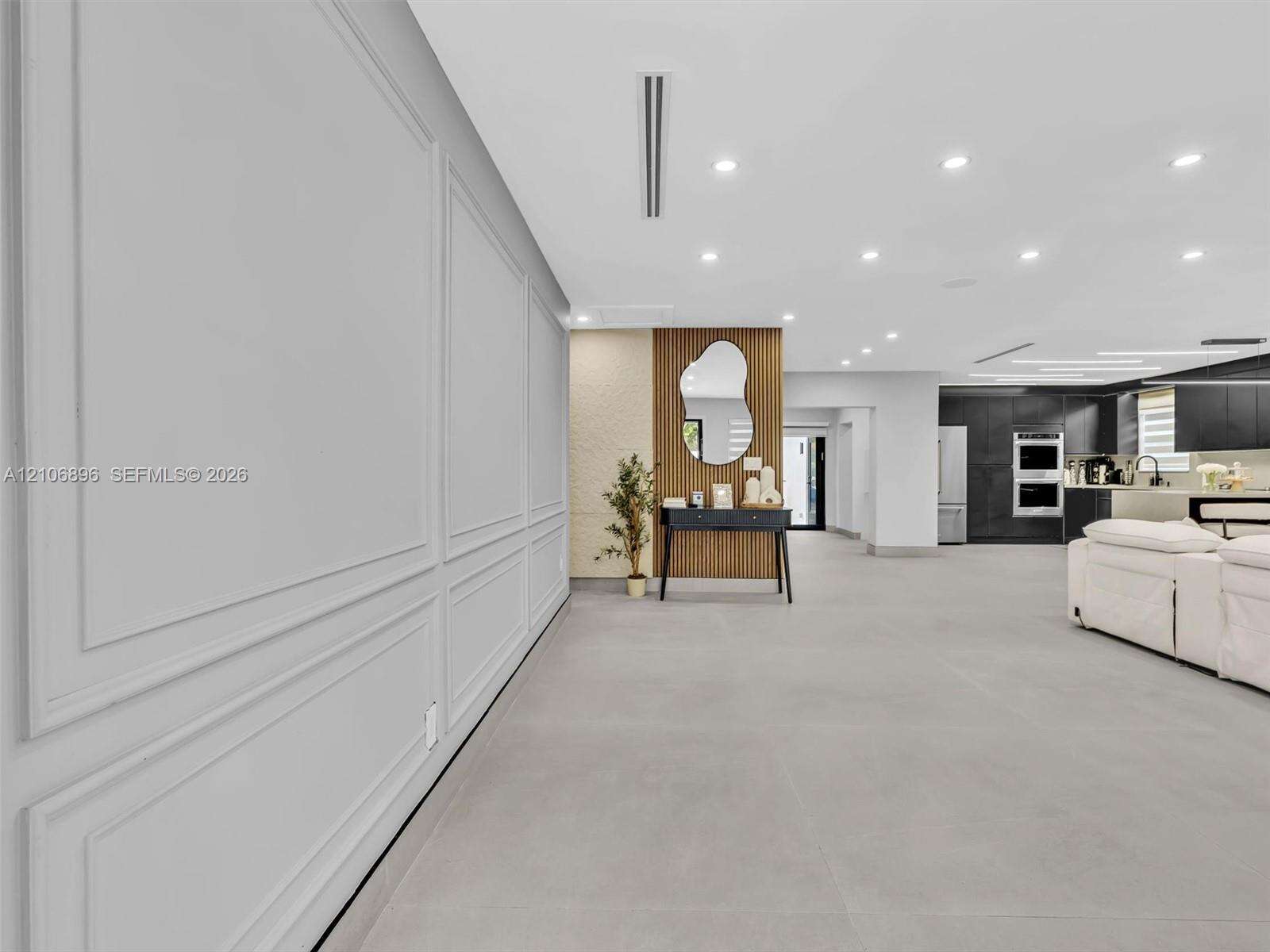 Hollywood | 4204 Van Buren St N/A | Picture 25