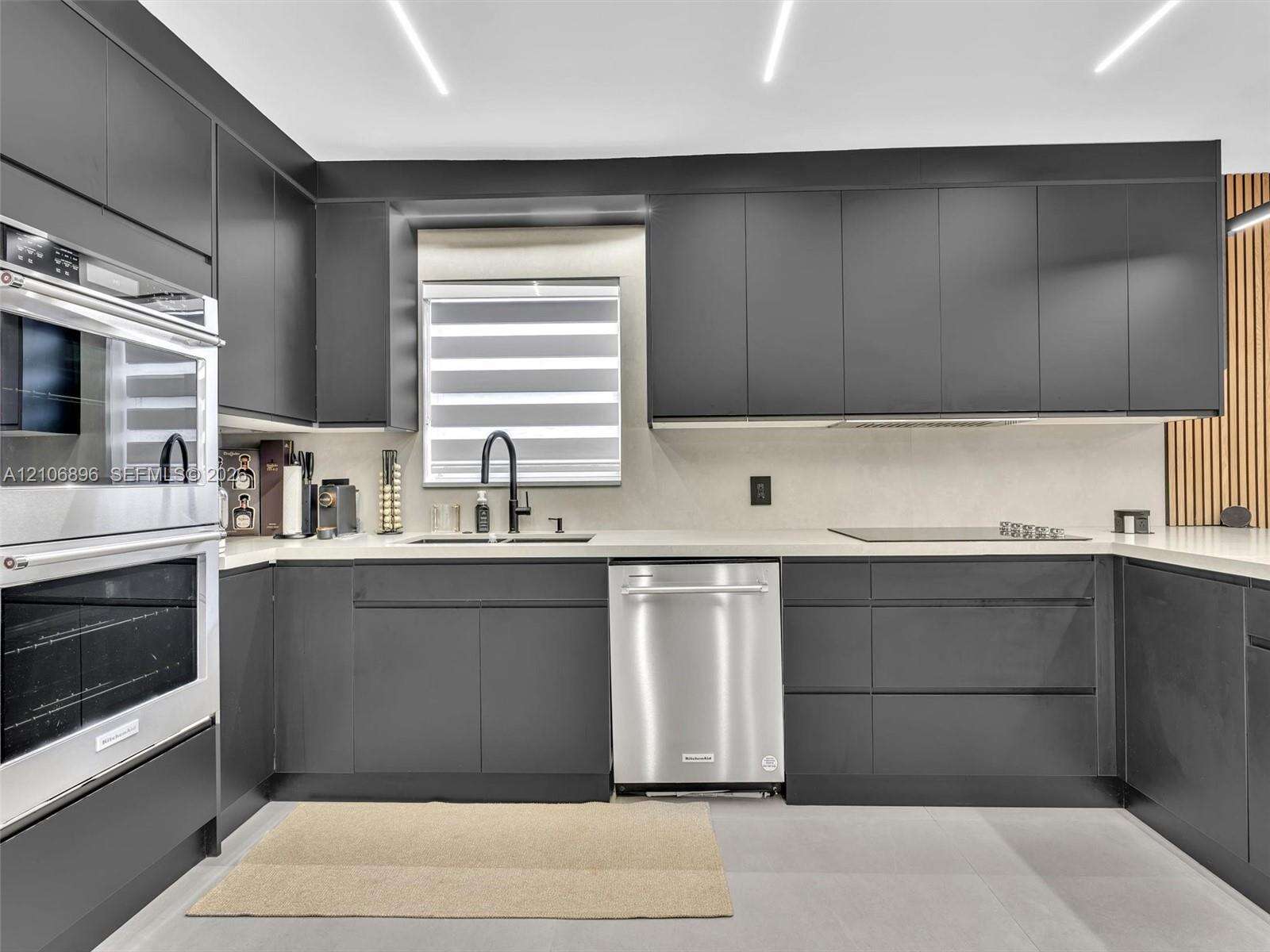 Hollywood | 4204 Van Buren St N/A | Picture 4