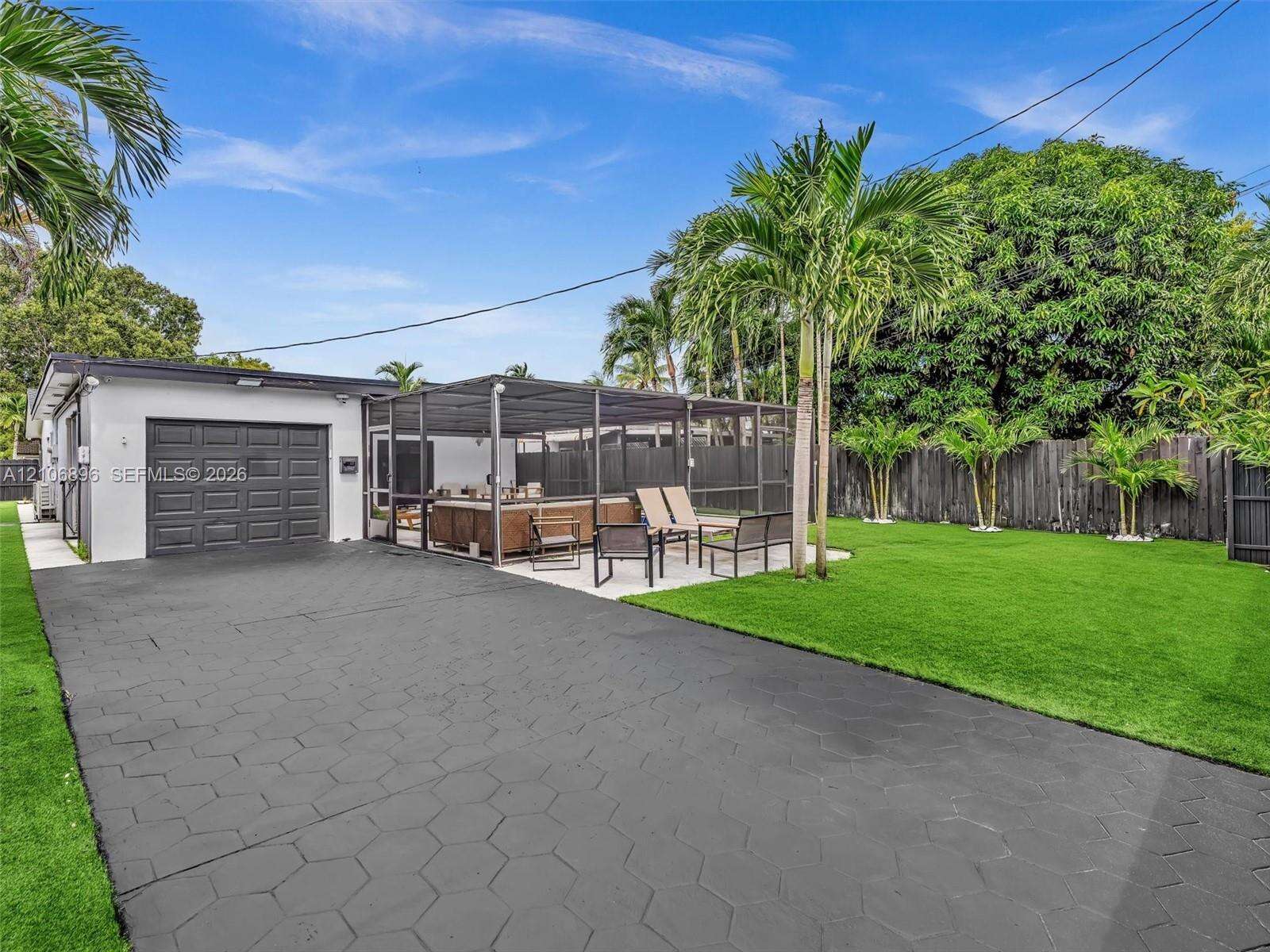 Hollywood | 4204 Van Buren St N/A | Picture 31