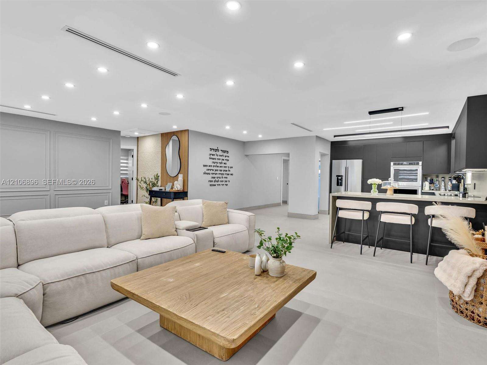 Hollywood | 4204 Van Buren St N/A | Picture 8