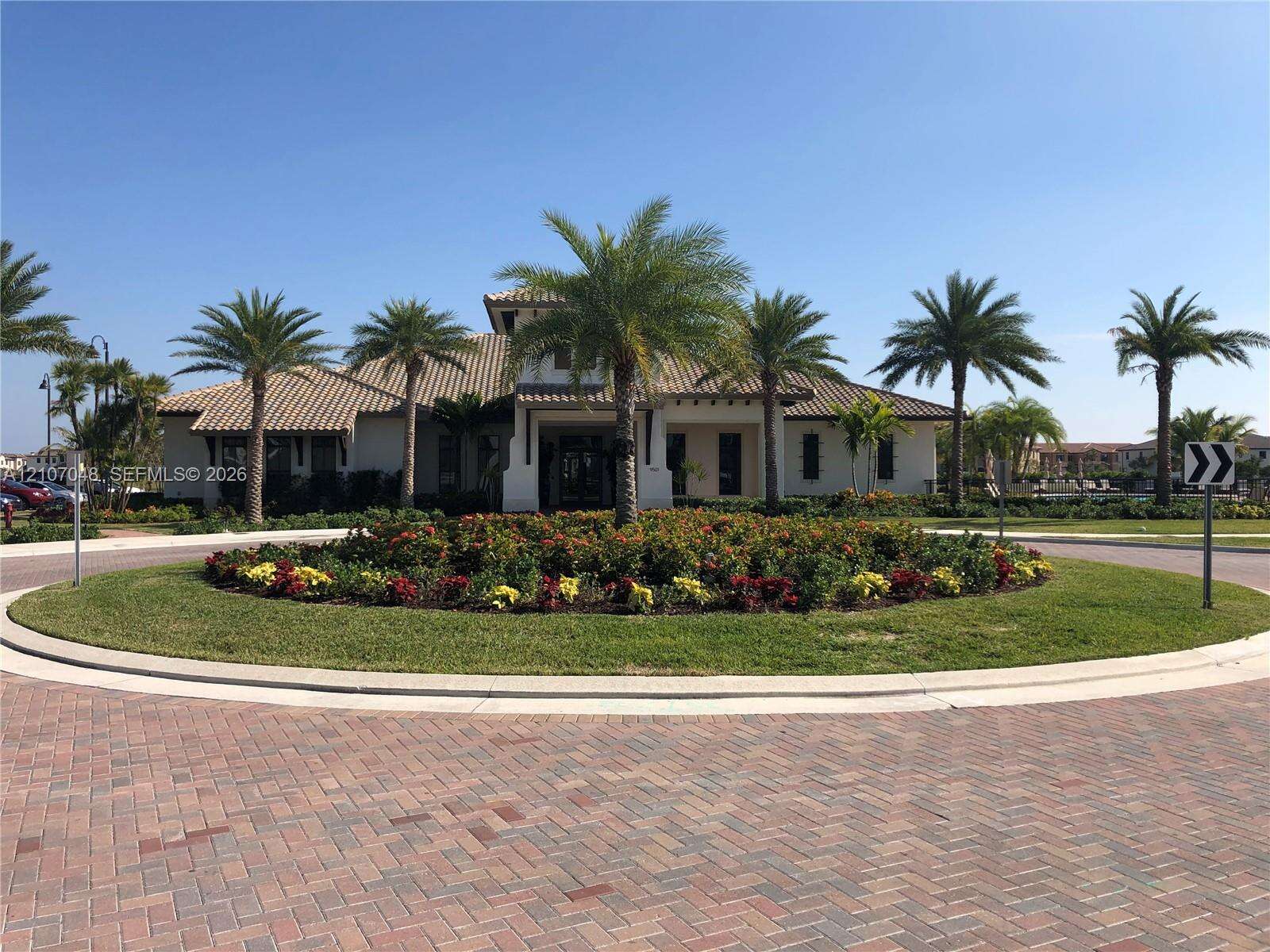 Hialeah Gardens | 9333 33rd Lane Unit #9333 | Picture 4