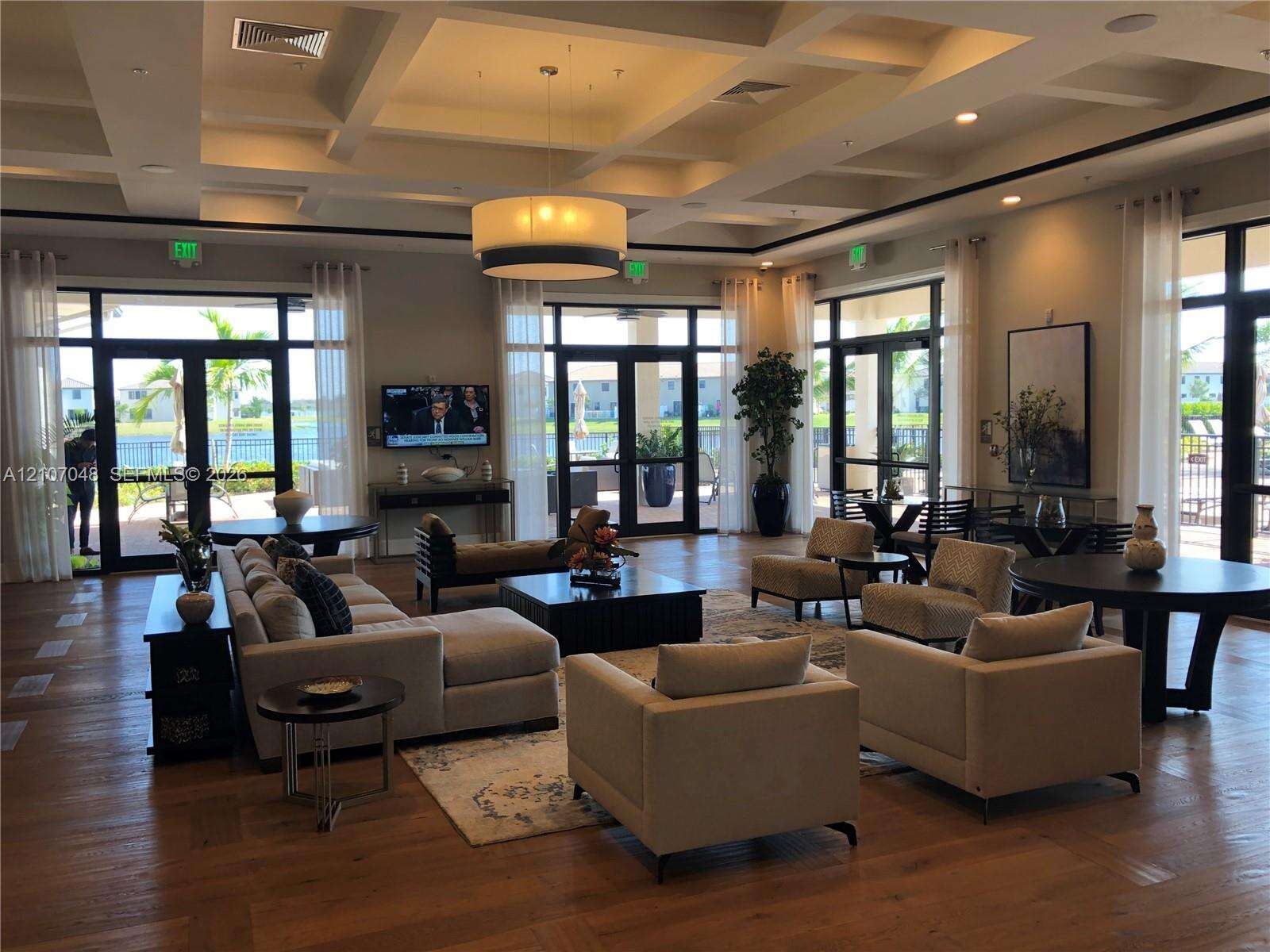 Hialeah Gardens | 9333 33rd Lane Unit #9333 | Picture 7