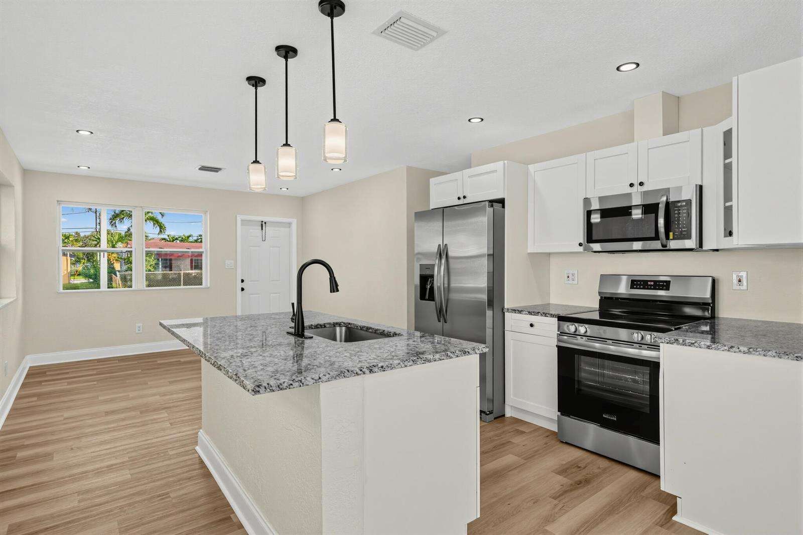 Fort Lauderdale | 3040 8th N/A | Picture 13