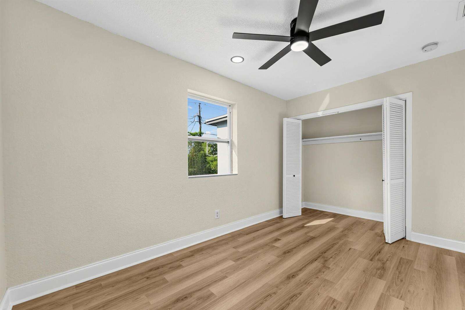 Fort Lauderdale | 3040 8th N/A | Picture 23