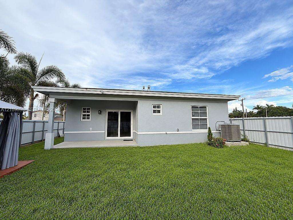 Miami | 22066 Miami Ave N/A | Picture 7