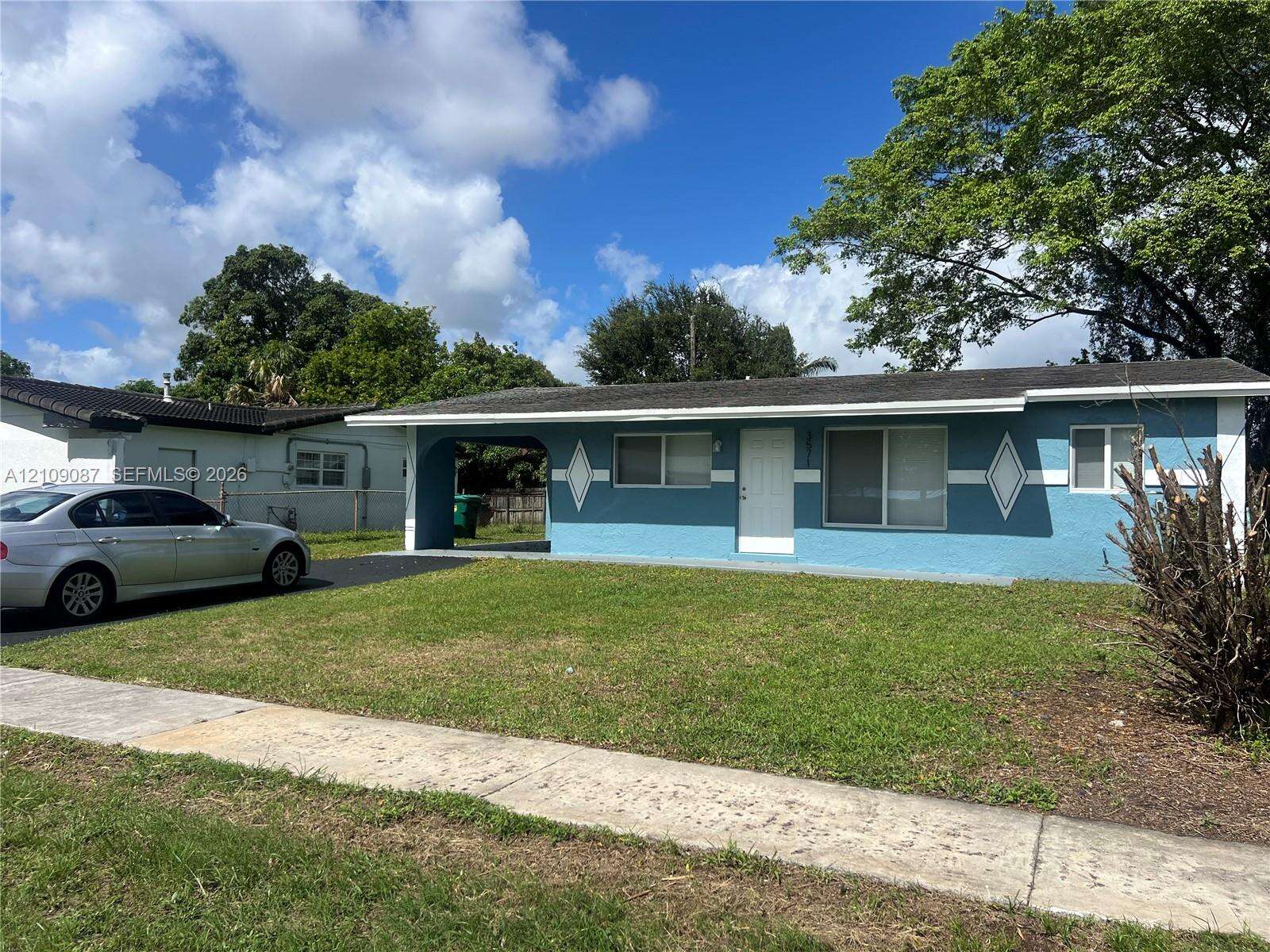 Lauderhill | 3571 7th Ct N/A | Picture 2