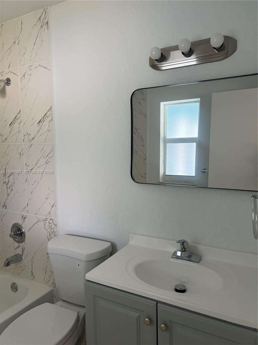 Lauderhill | 3571 7th Ct N/A | Picture 20