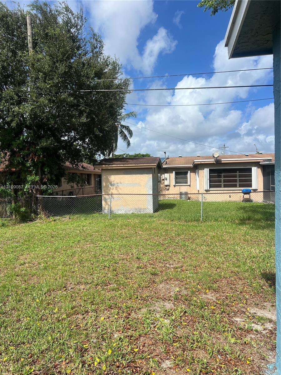 Lauderhill | 3571 7th Ct N/A | Picture 5