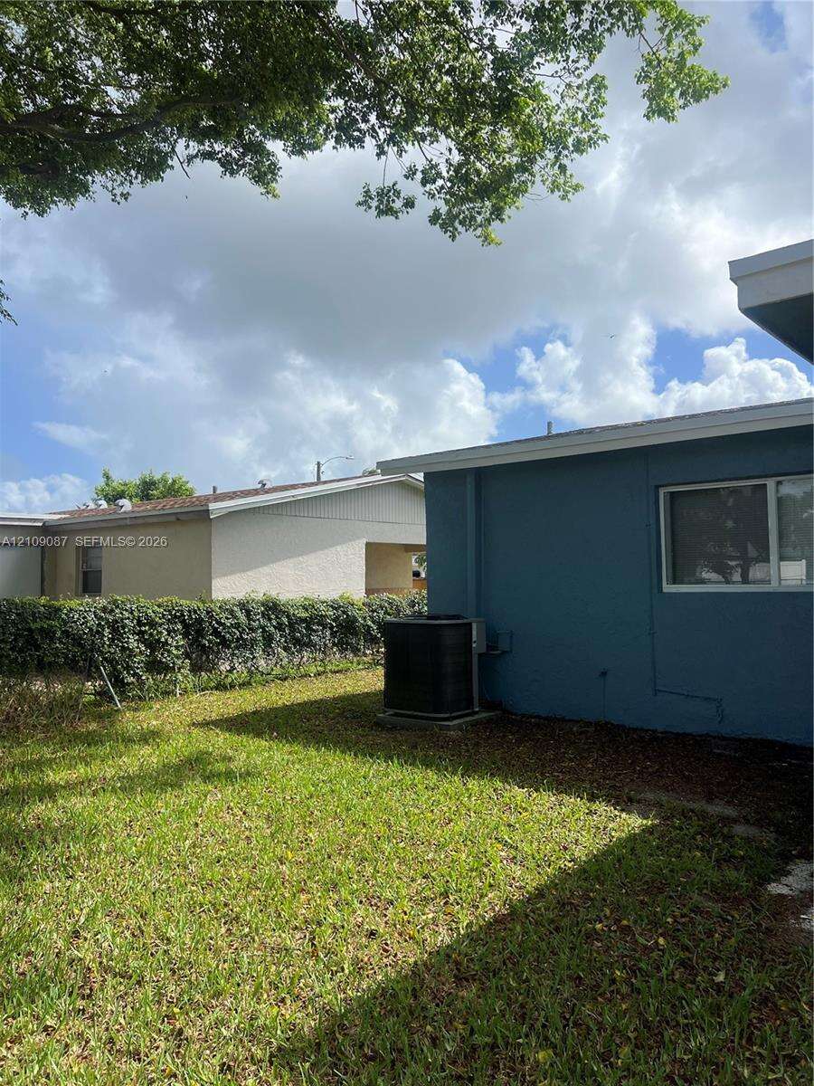 Lauderhill | 3571 7th Ct N/A | Picture 7