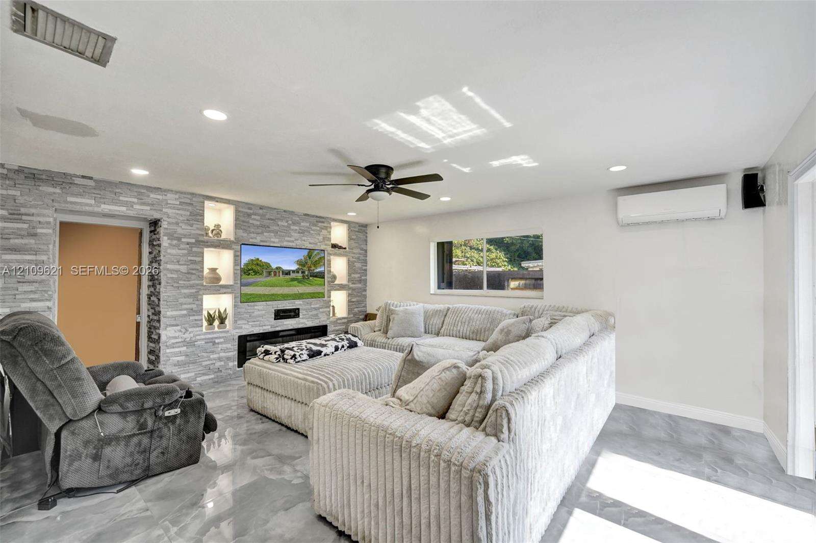 Pembroke Pines | 231 64th Way N/A | Picture 12