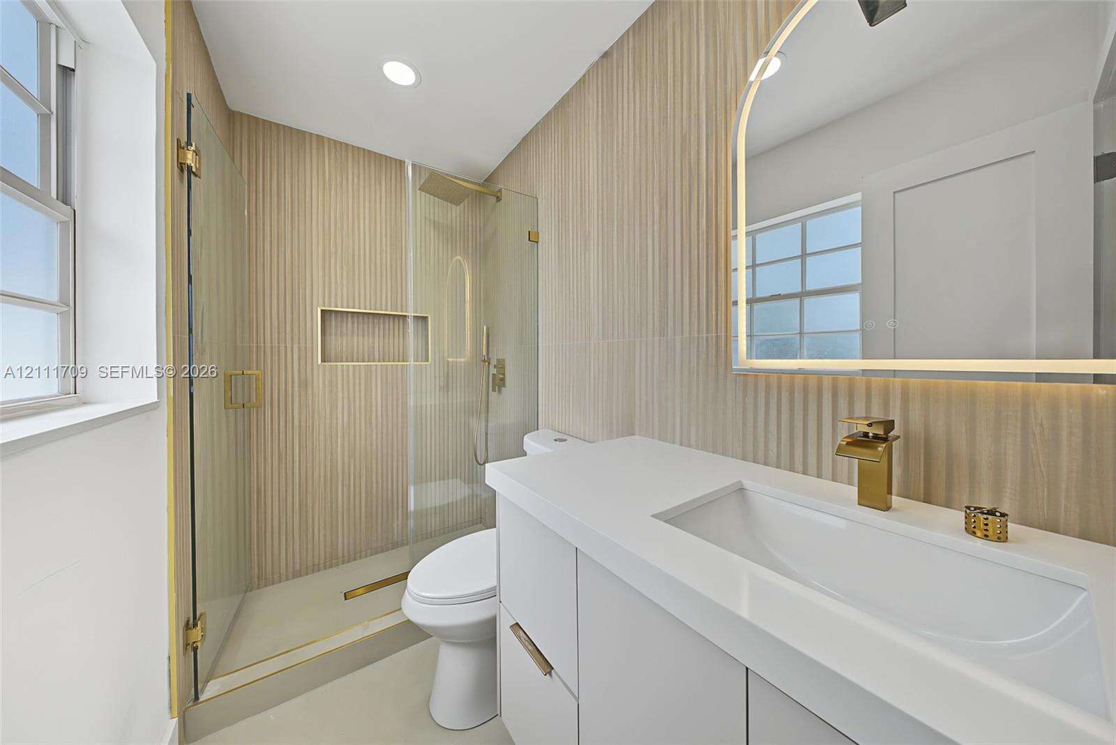 Miami | 13010 84th St N/A | Picture 11