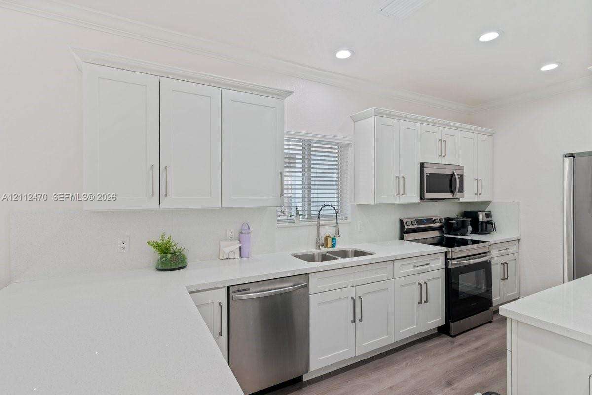 Miami Gardens | 1941 151st St N/A | Picture 10