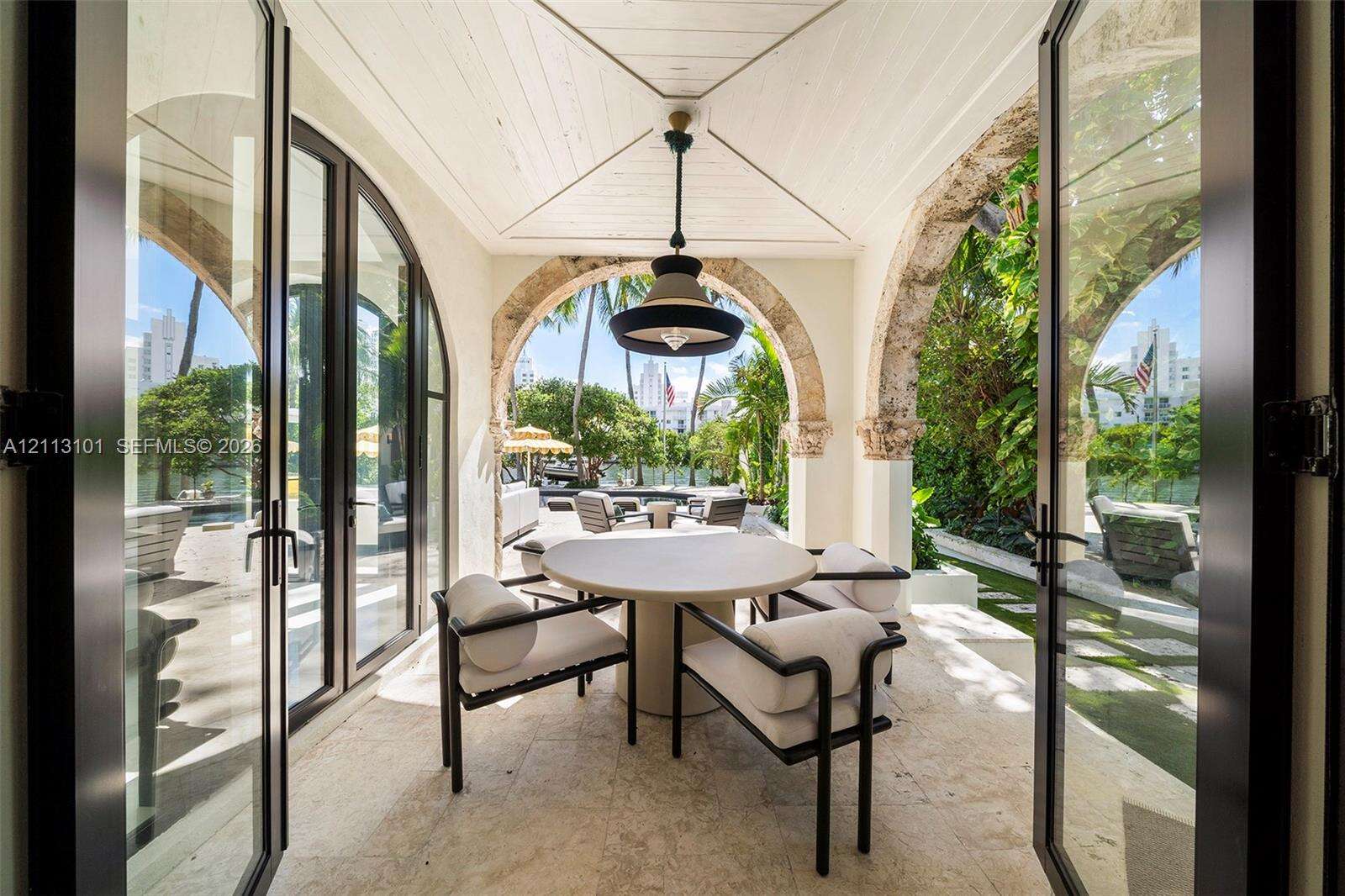 Miami Beach | 3681 Flamingo Dr N/A | Picture 15