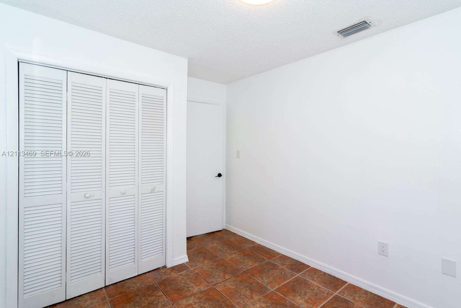 Miami | 2729 67th Ave N/A | Picture 26