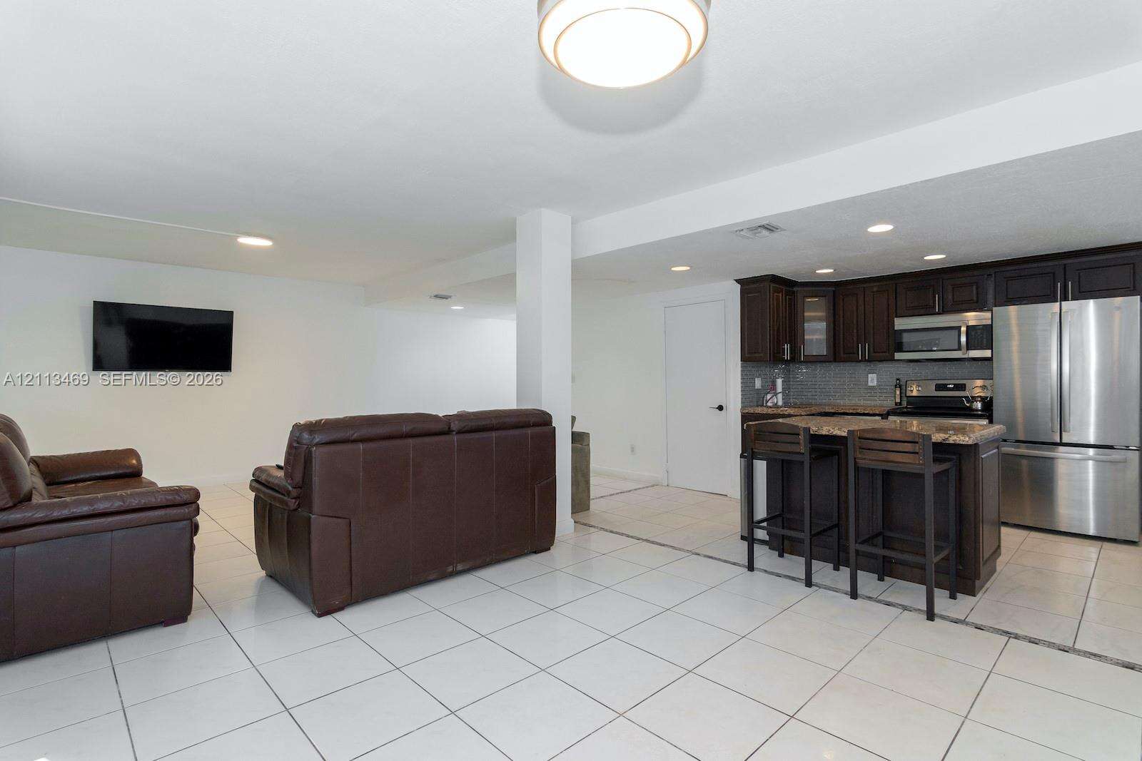Miami | 2729 67th Ave N/A | Picture 8