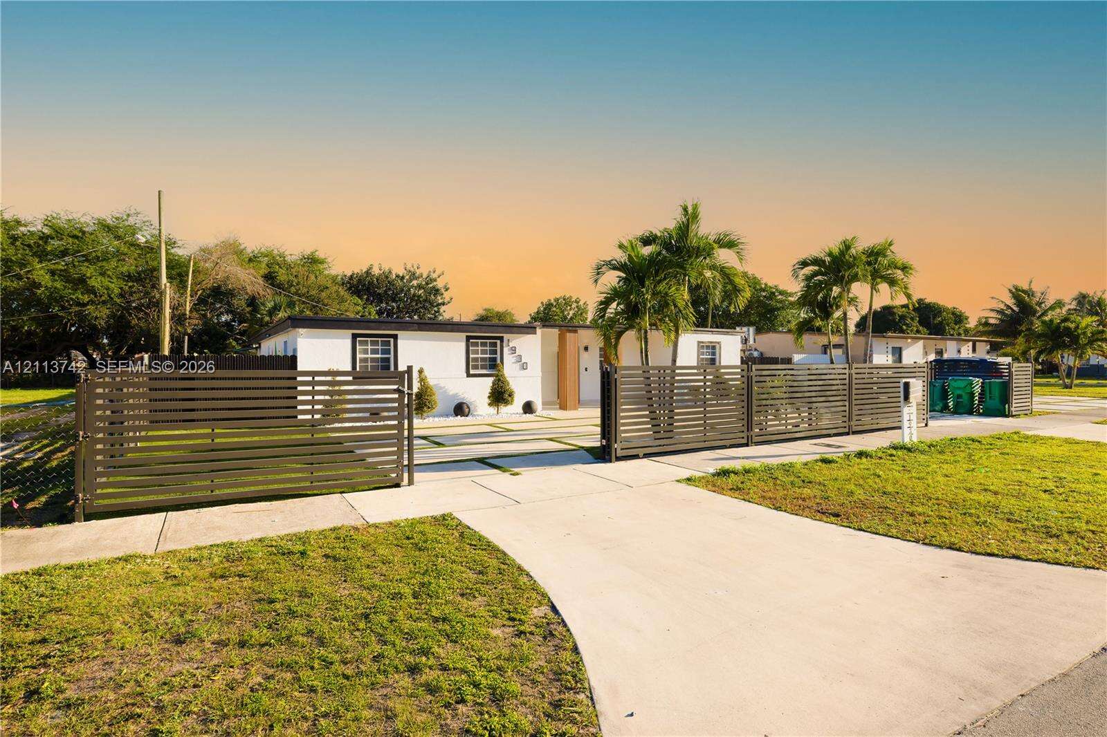 Miami Gardens | 1930 163rd St Rd N/A | Picture 3