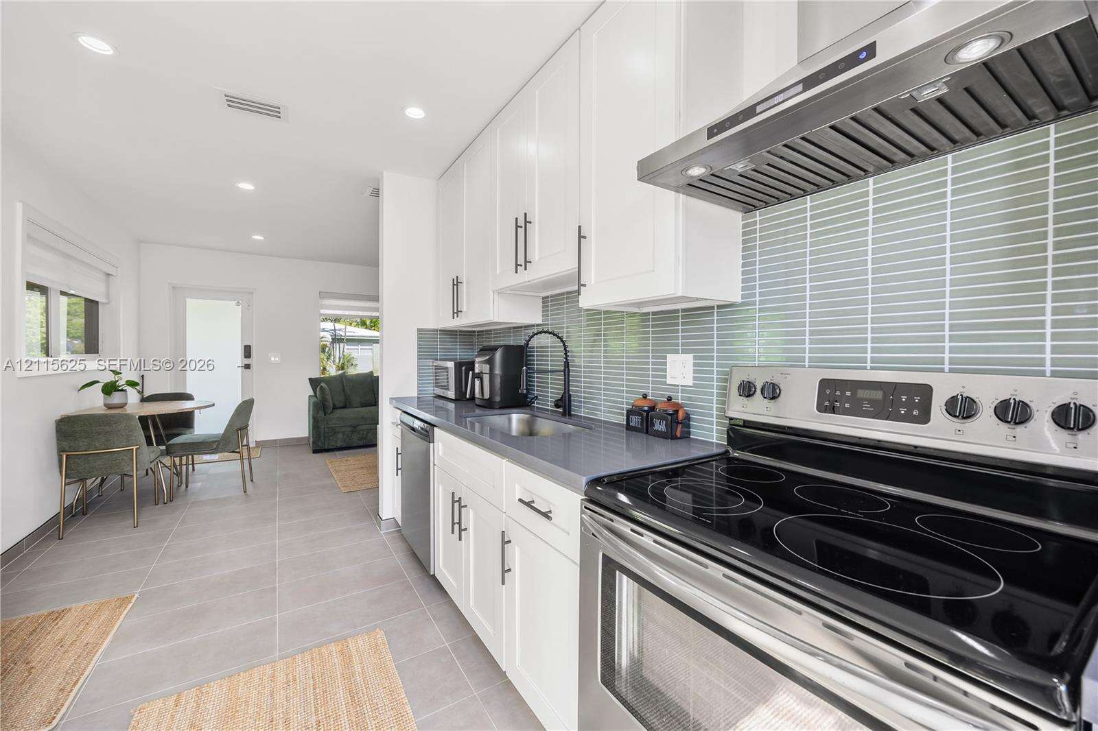 Fort Lauderdale | 526 13th Ct N/A | Picture 20