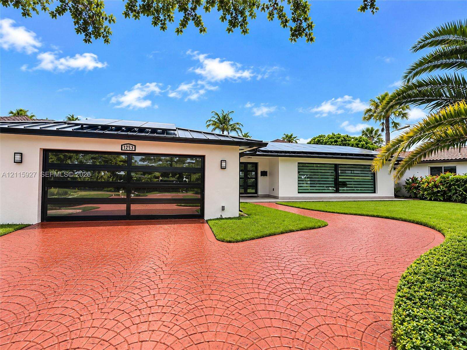 Miami Lakes | 7253 Loch Ness Dr N/A | Picture 1