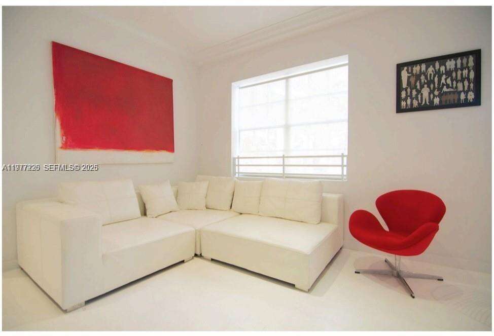 Miami Beach | 130 3rd St Unit #101 | Picture 1