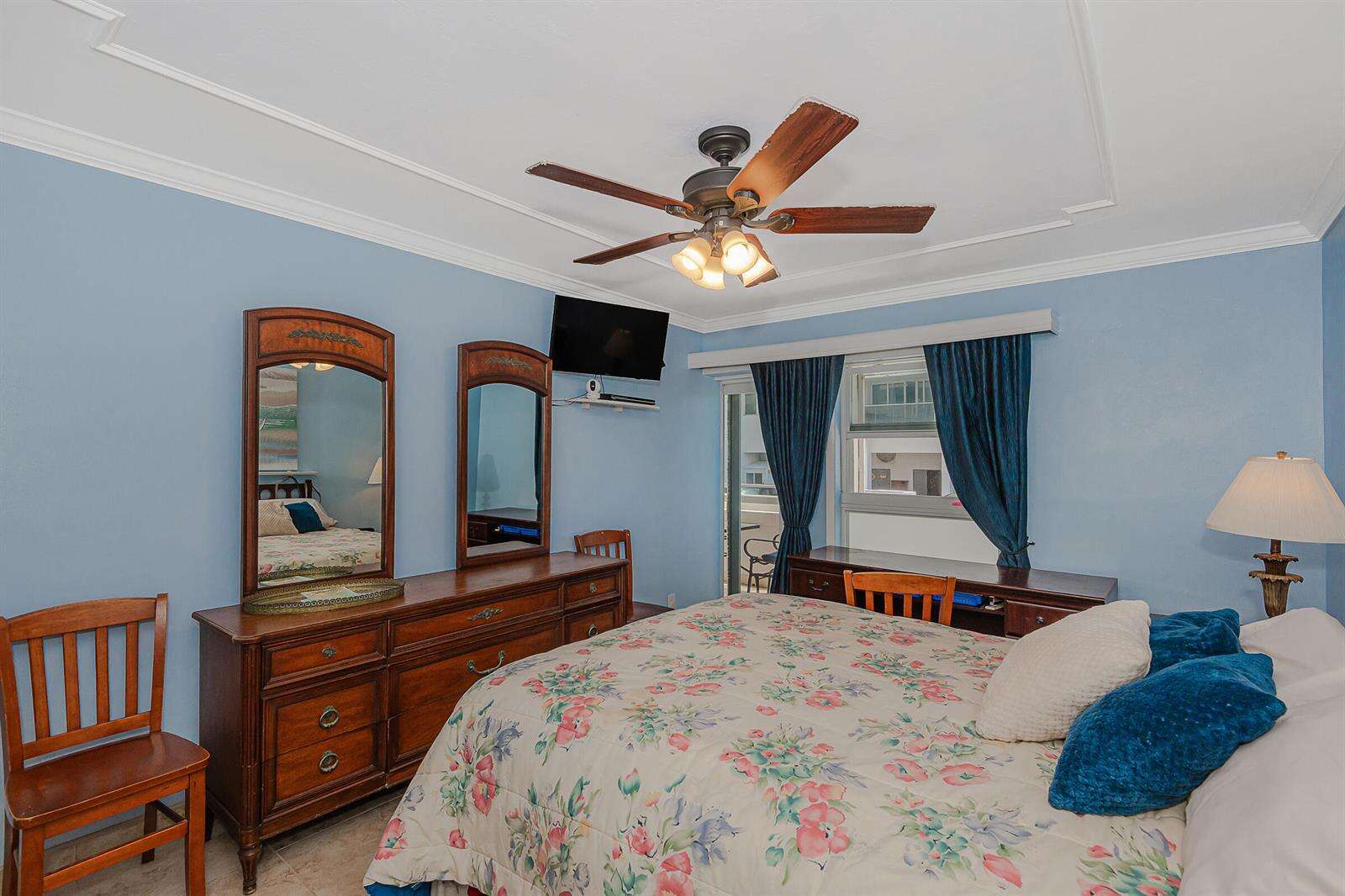 Hallandale Beach | 2076 Ocean Unit #207 | Picture 9