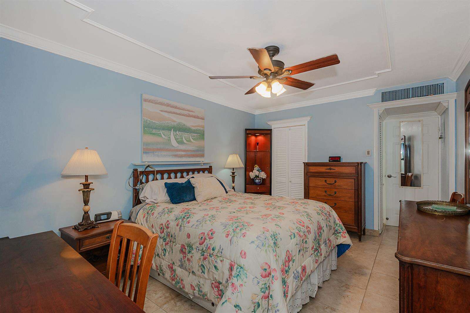 Hallandale Beach | 2076 Ocean Unit #207 | Picture 10