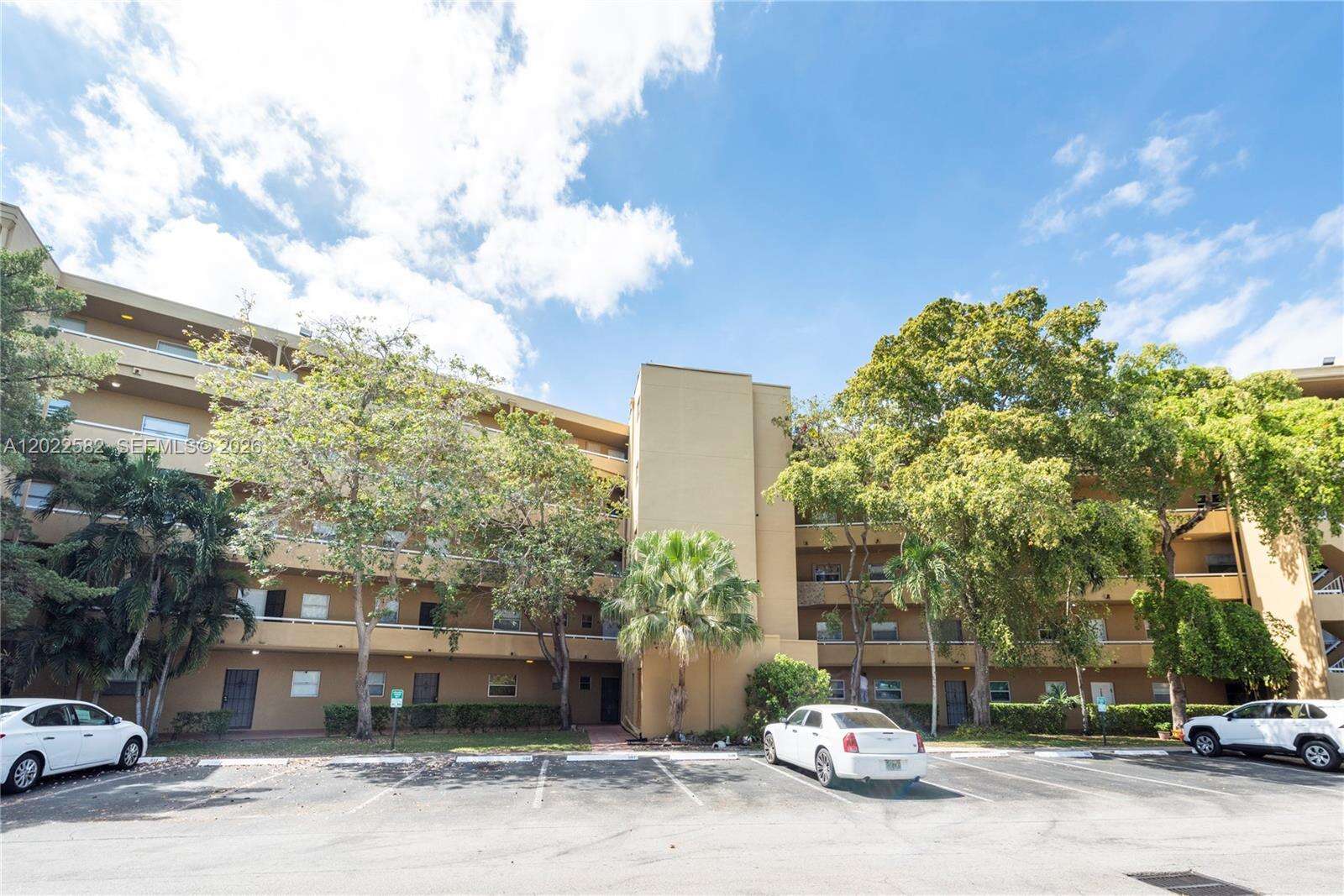 Dania Beach | 4111 Stirling Rd Unit #509 | Picture 18