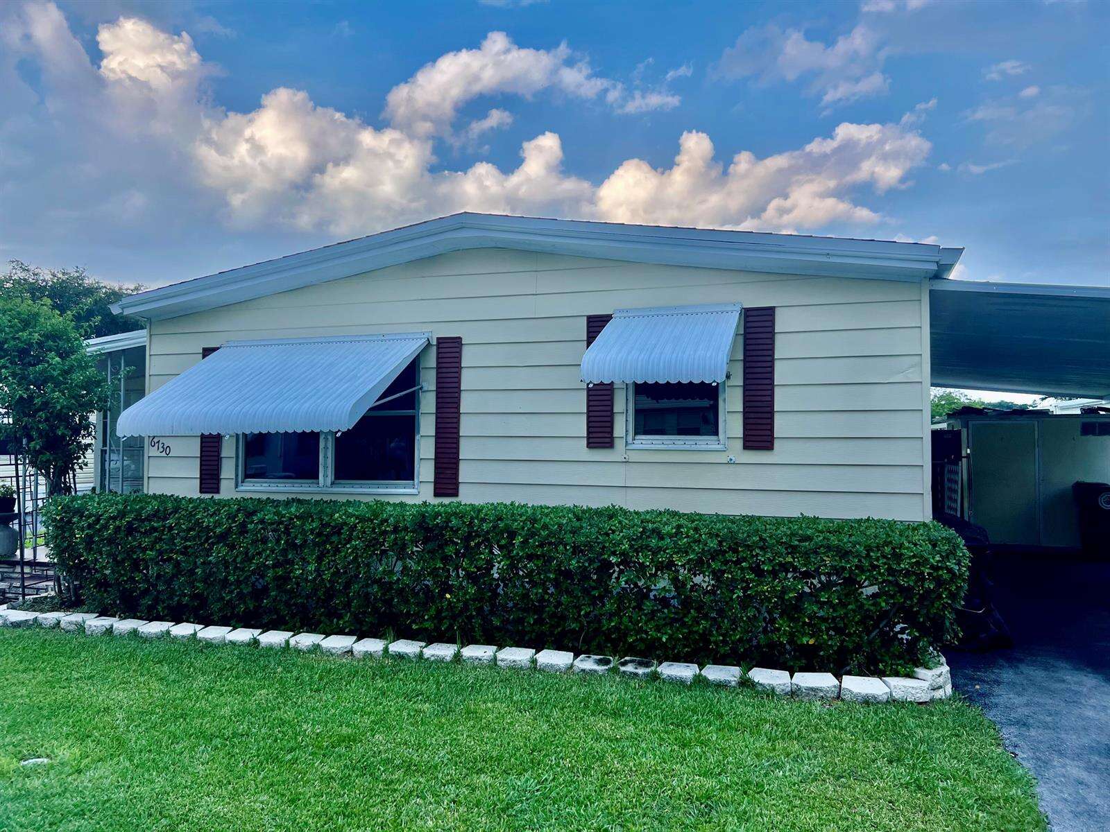 Coconut Creek | 6730 45th Terrace Unit #Lot-Q-04 | Picture 1
