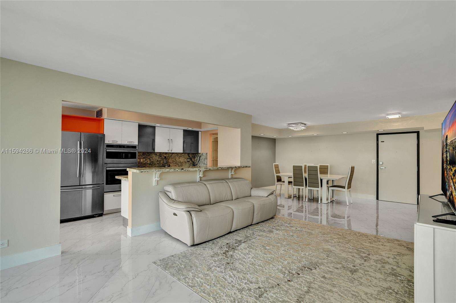 Winston Towers 500 | Unit #1701 Unit #1701 | Picture 22