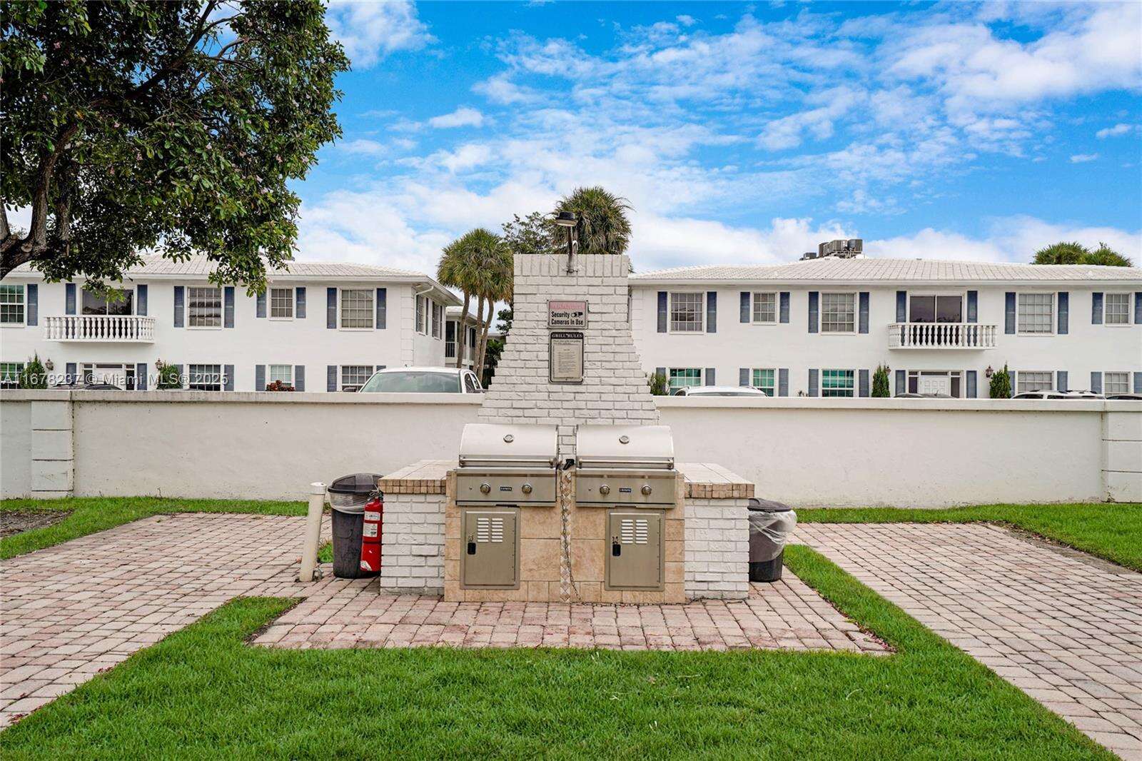 Imperial Point Colonnades Condo Inc | Unit #2303 Unit #2303 | Picture 27