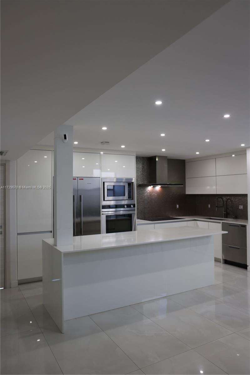 Villa Dorada | Unit #PH24 Unit #PH24 | Picture 2